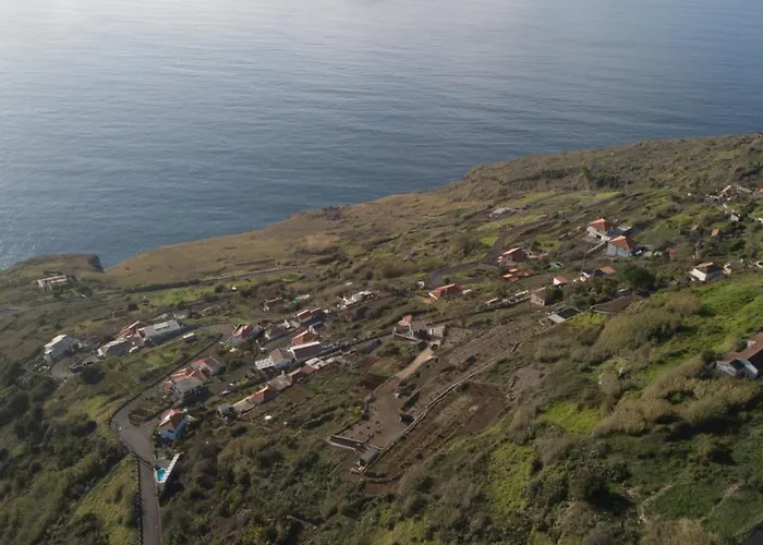 Refugio De Pedra